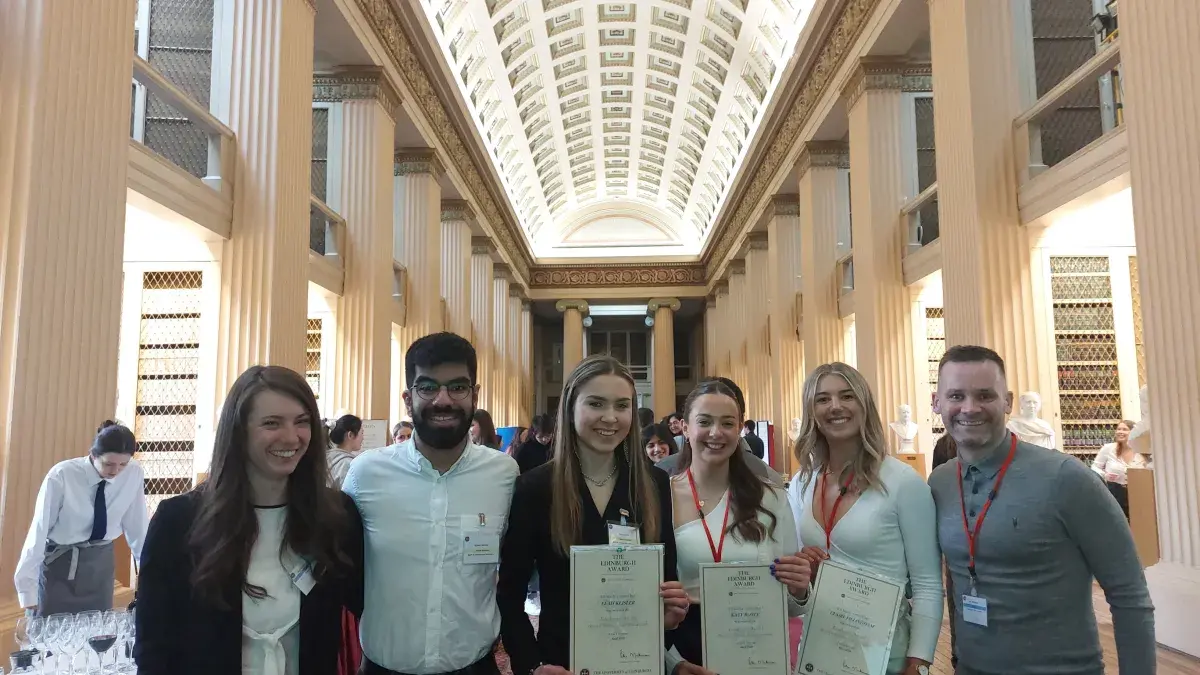 Image of students at Edinburgh Award ceremony
