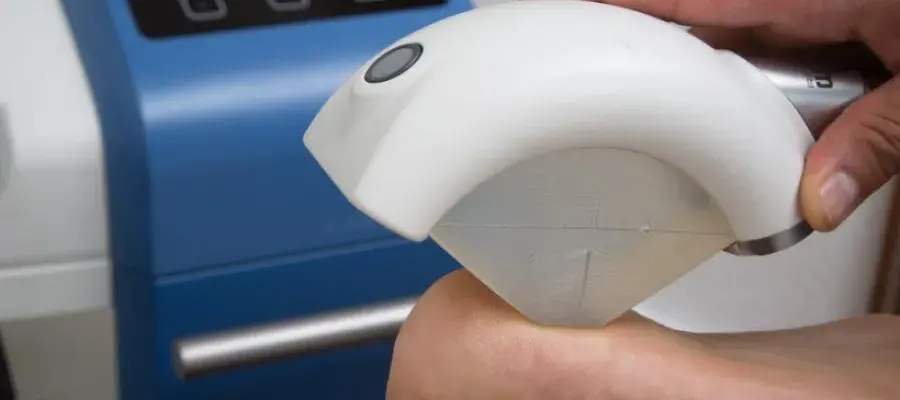 Heel shockwave therapy