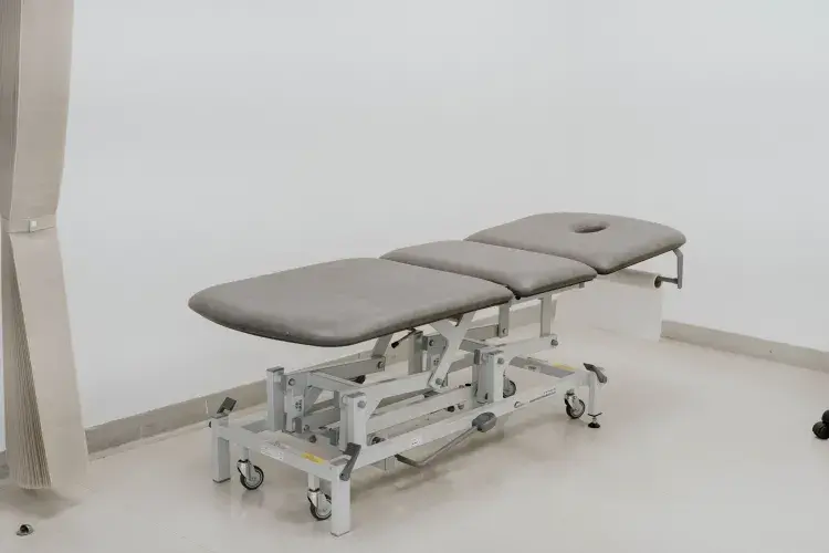 sports massage bed